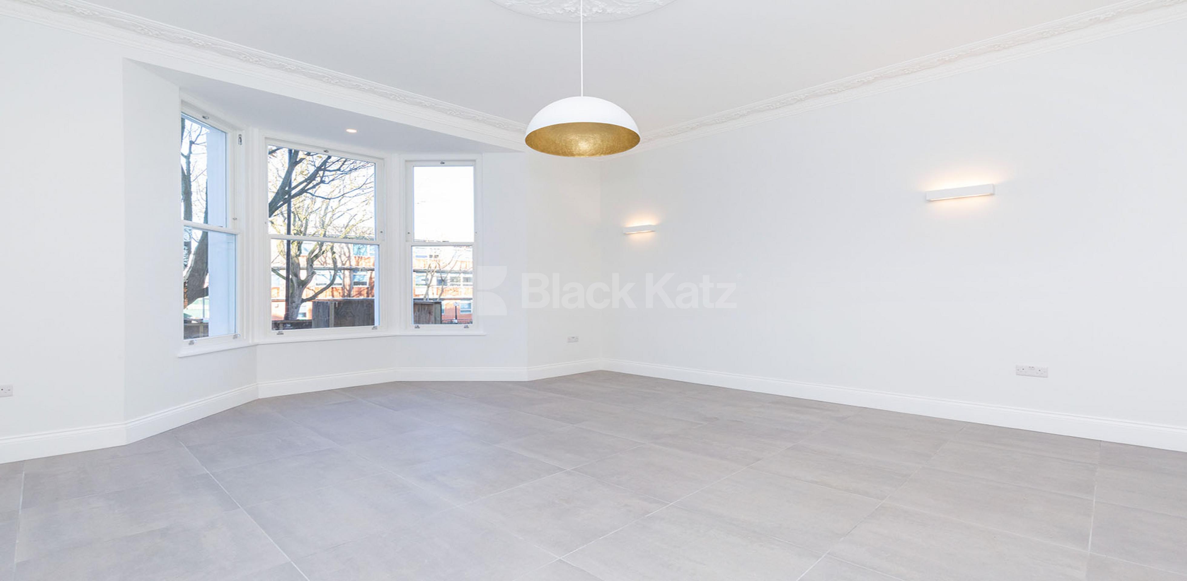 			2 Bedroom, 1 bath, 1 reception Flat			 Hilldrop Road, Tufnell Park N7